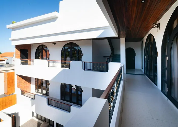 Hotel Tepi Segara Seminyak